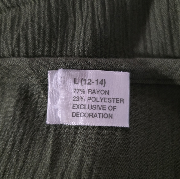 OLIVE GREEN MAXI DRESS - Picture 2 of 2